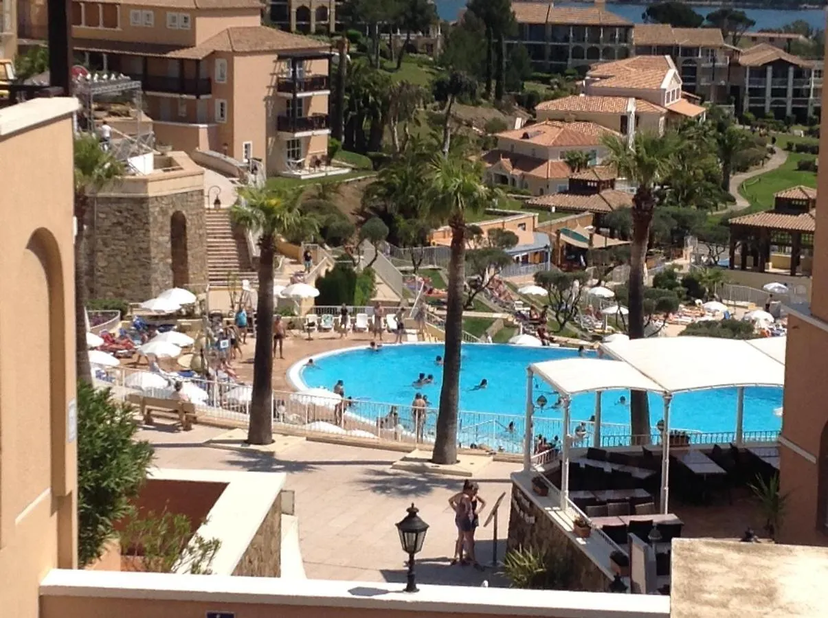Drammont Studio Cabine Village Cap Esterel Agay 3/4 Personnes דירה